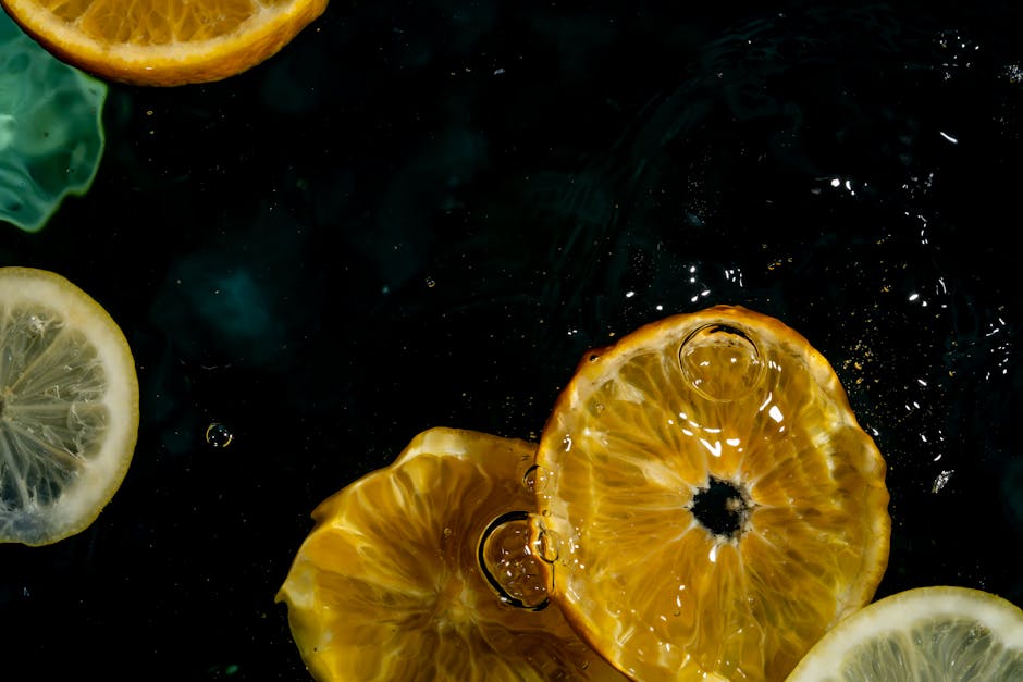 Food Aesthetics - Colorful citrus slices including lemon and orang #33472778